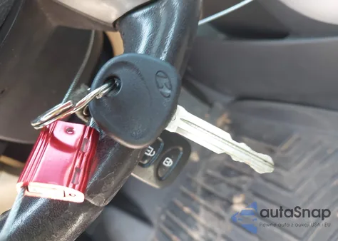 2013 Hyundai Elantra Limited из США, поврежденный, VIN 5NPDH4AE2DH311823